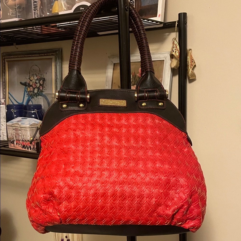 Miss Tina Red Woven Shoulderbag